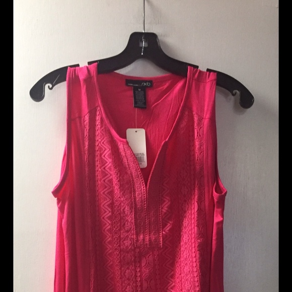 🌟Lace Detail Tank Top - Picture 3 of 5